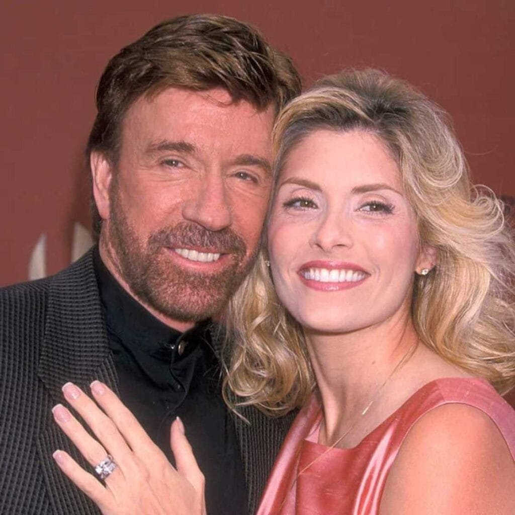 Dianne Holechek Biography